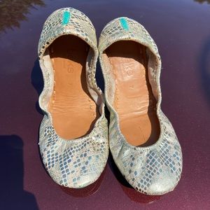 Romantic blush tieks 7